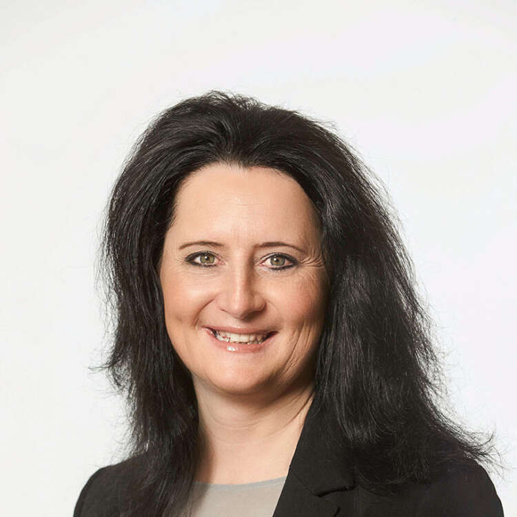 Daniela Hauser, Stv. CEO von TopPharm