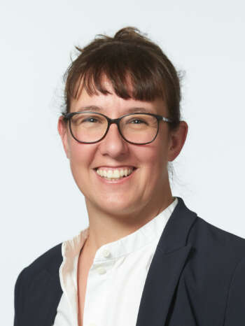 Portraitfoto Nadja Nabholz